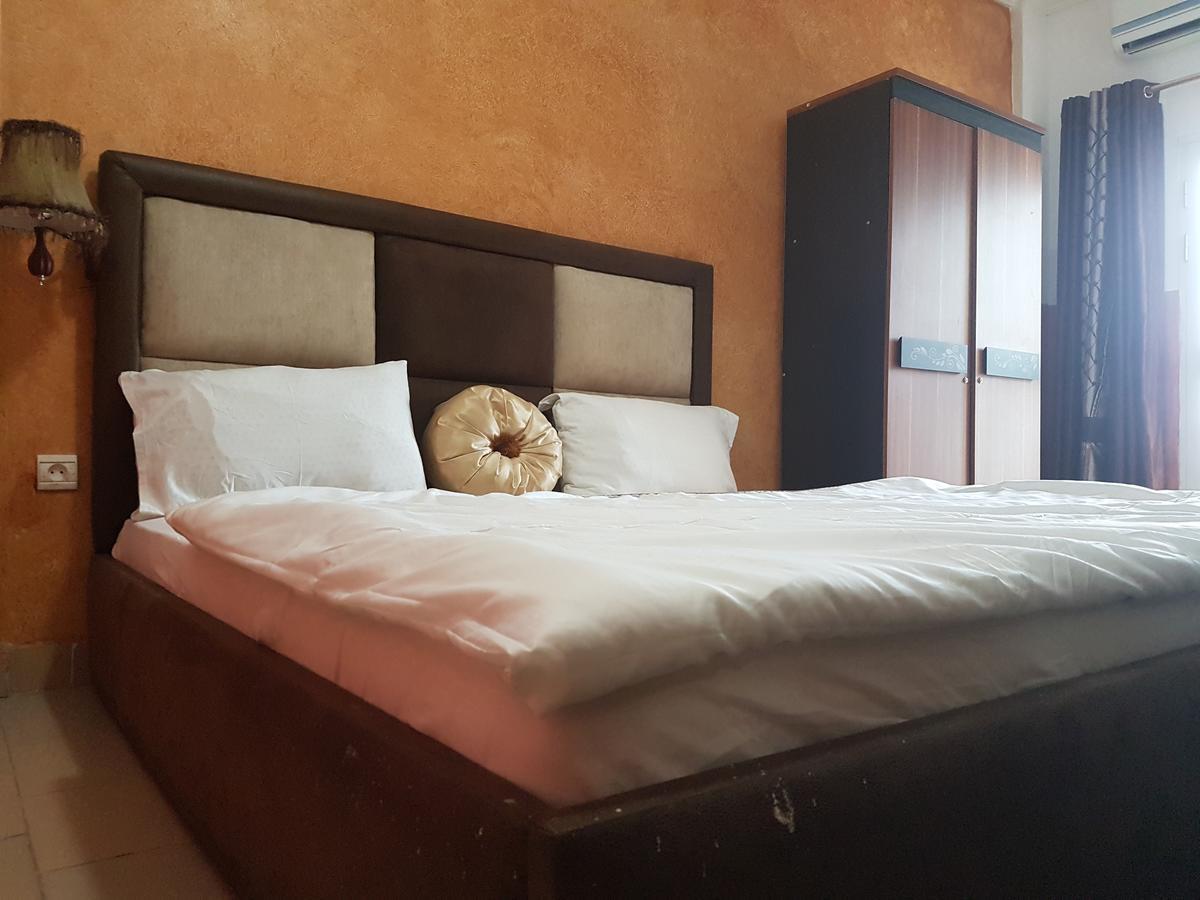 Novo Hotel Brazzaville Esterno foto