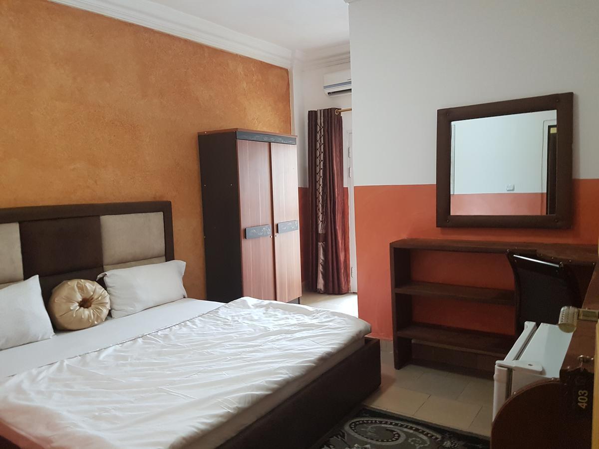 Novo Hotel Brazzaville Esterno foto